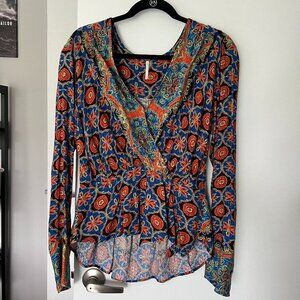 Free People Multi Colored Floral Print Long Sleeve Blouse in Large